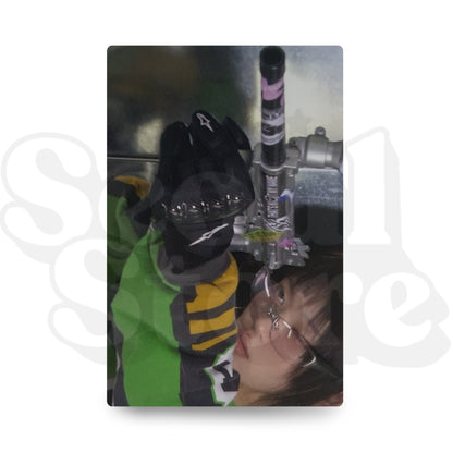 Photocard ILLIT NOT CUTE ANYMORE- Apple Music