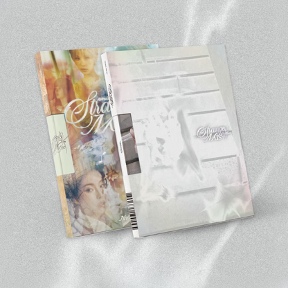 [PRE-ORDER] NMIXX 6th Mini Album [Strange Muse] - Standard ver.